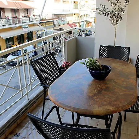 아파트 Alkinoos -inspiring Living In Meteora -3bd *