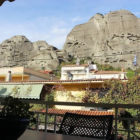 Alkinoos -inspiring Living In Meteora -3bd アパート
