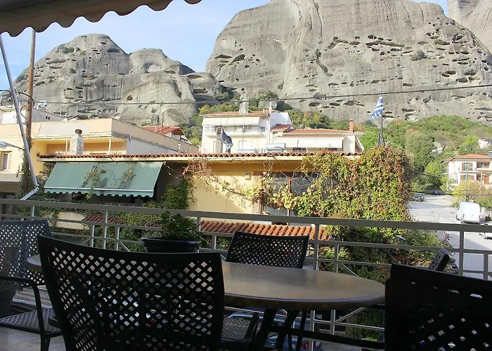 アパート Alkinoos -inspiring Living In Meteora -3bd カランバカ