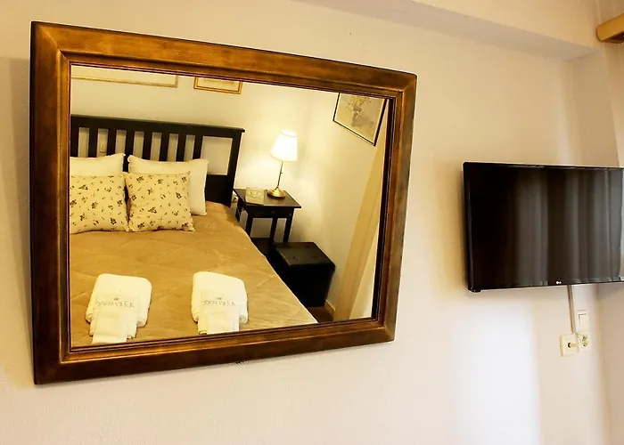 Alkinoos -inspiring Living In Meteora -3bd