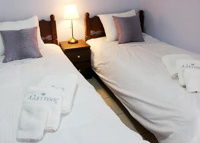 Alkinoos -inspiring Living In Meteora -3bd