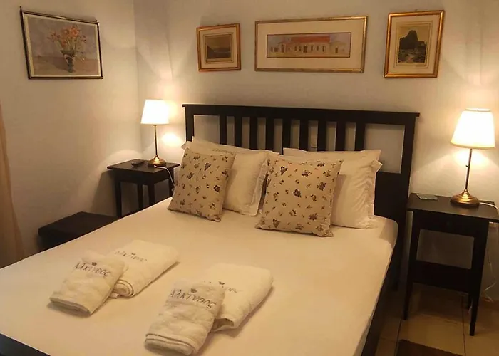 Alkinoos -inspiring Living In Meteora -3bd * カランバカ